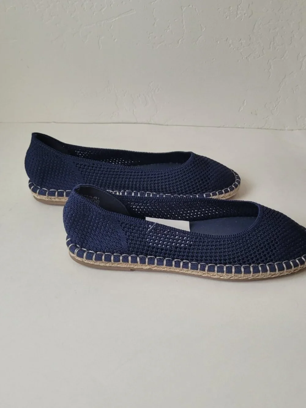 Tahari juniper espadrille